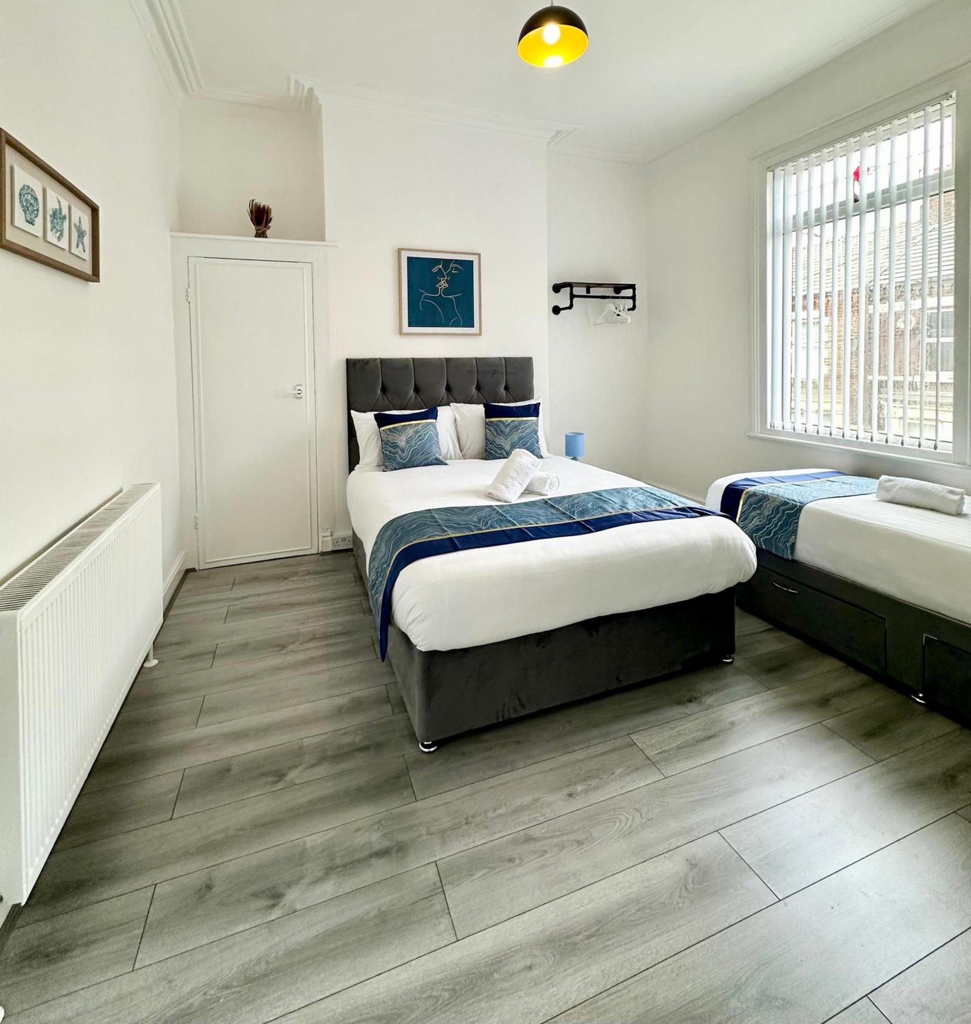 Cosy & Modern 4Bd House Near Anfield Stadium Villa Liverpool Bagian luar foto